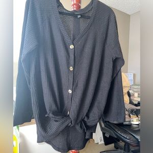 Torrid sz 2 black light waffle knit long sleeve